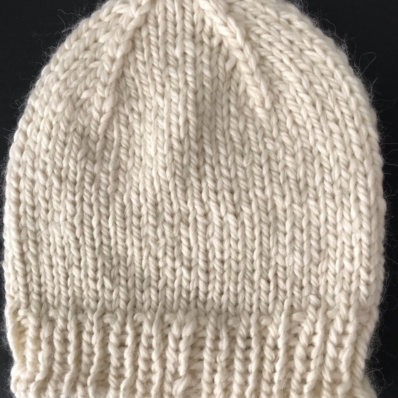 NEW Handmade Alpaca Blend Hat - Picture 6 of 7